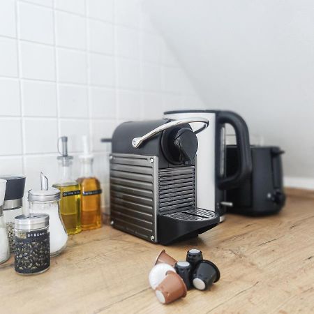 Inikama - Bohemian Apartment Im Gruenen Rosengarten  Kültér fotó